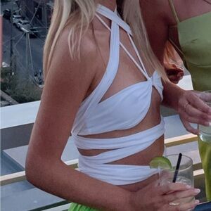 Lioness white tie top